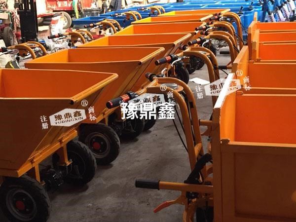 豫鼎鑫电动工程自卸车厂家/Uploadimg/1946055958652260352/upimage/20200618155900.JPG